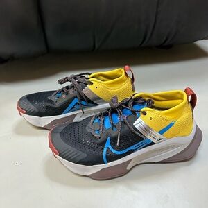 Nike Trail Running Shoes Sneakers - Women US6.5/EU37.5 - Red, Black, Yellow, New